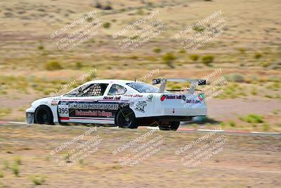 media/May-04-2025-Lucky Dog Racing (Sun) [[21629467aa]]/Turn 6 (910-930am)/